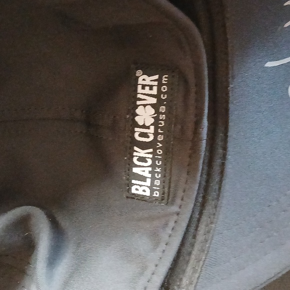 Black Clover Black Live Lucky Golf Cap - Picture 3 of 7